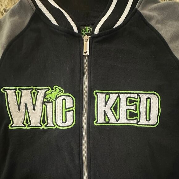 WICKED Broadway Musical-Green For Good Full Zip Varsity Jacket Women SZ Medium - Picture 9 of 13